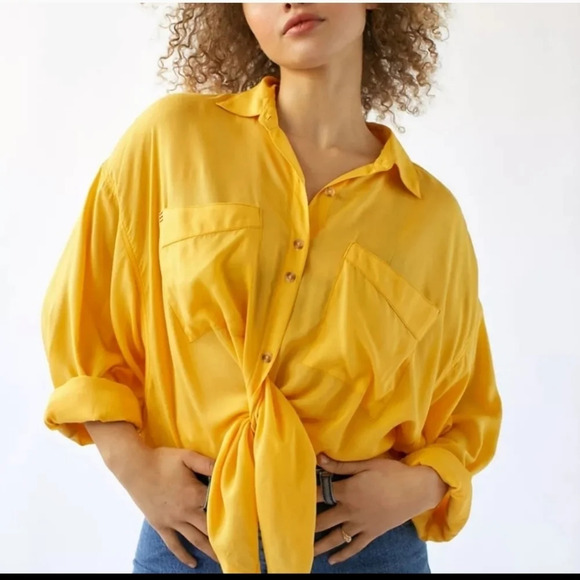 Urban Outfitters Kenny Button-Down yellow Shirt size MEDIUM - Picture 1 of 16